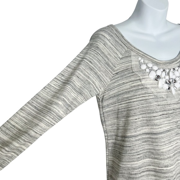 Moa Moa Gray Space Dye Embellished Tie Open Back Knit Blouse - Picture 2 of 12